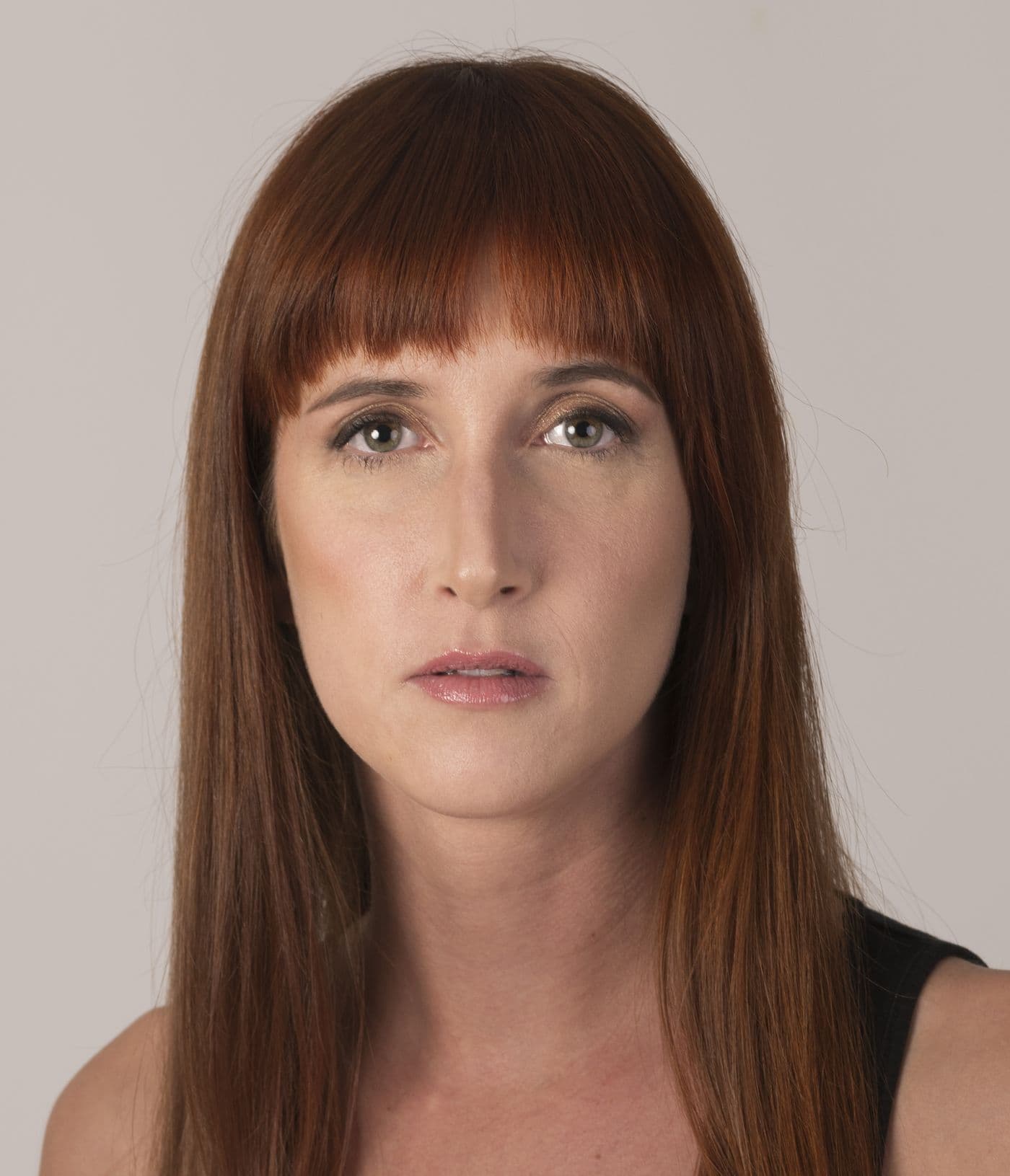 Laura Escobar — retrato
